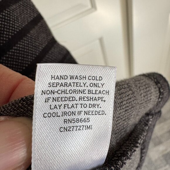 Caslon Dark and Black Cotton Blazer, Size Large - Picture 6 of 7